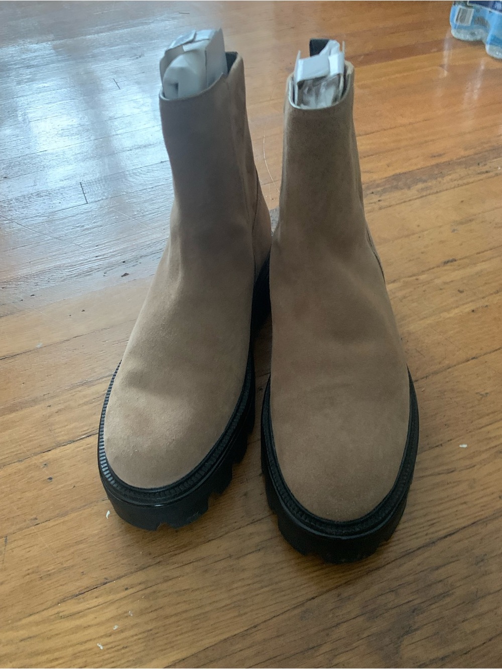Vince Women's Chelsea Ankle Boots in Tan Suede with Black Lug Sole